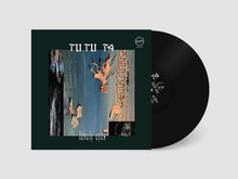 Charger l'image dans la galerie, Album 33 tours vinyle 12" sorti en 2023 sur le label Macadam Mambo. On y retrouve des styles variant entre Dub, Leftfield, Downtempo, Experimental... COLLOQUE est un concept-store proposant musique, illustration et artisanat. Vous y trouverez de nombreuses idées cadeaux !