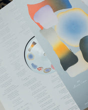 Charger l'image dans la galerie, Nouvel album de Matias Enaut, sorti sur le label Grand Musique Management. La magnifique pochette, illustrée par Manon Cezaro et designée par Alexis Jamet n'est pas trompeuse : vous avez là un très beau disque.
COLLOQUE est un concept-store proposant musique, illustration et artisanat. Nombreuses idées cadeaux !