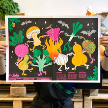 Charger l'image dans la galerie, Sélection spéciale pour le festival Pot au Print, organisé par COLLOQUE et les éditions microgram. Illustration de Groduk et Boucar, produite par le Studio Fidèle, à Paris. COLLOQUE est un concept-store proposant musique, illustration et artisanat. Nombreuses idées cadeaux !