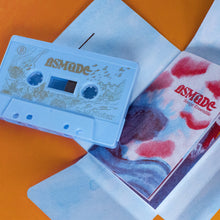 Charger l&#39;image dans la galerie, K7 audio, label Misère! 6 titres, Cassette audio avec livret imprimé en risographie et pochette cartonnée. COLLOQUE est un concept-store proposant musique, illustration et artisanat. Nombreuses idées cadeaux !
