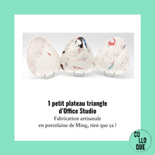Charger l&#39;image dans la galerie, Coffret cadeau, cadeau original, cadeau de Noël COLLOQUE est un concept-store proposant musique, illustration et artisanat. Vous y trouverez de nombreuses idées cadeaux !
